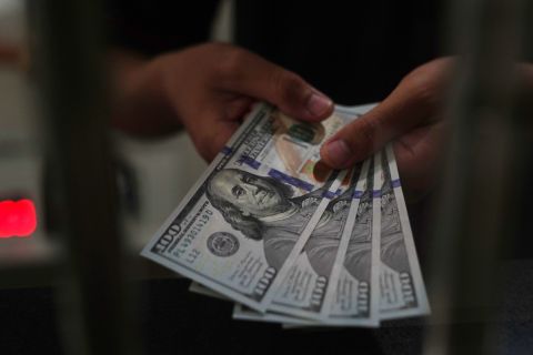 سعر الدولار اليوم مقابل الجنيه المصري الاثنين 13 مايو 2024 في البنوك