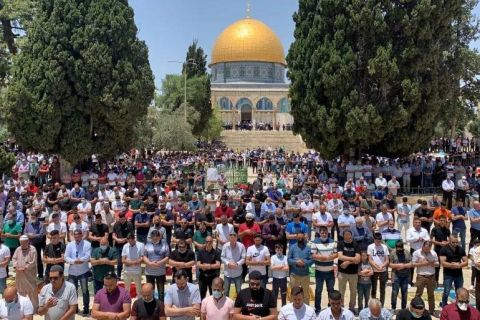 الأردن: مصلون يطلبون من خطيب الجمعة تغيير الخطبة