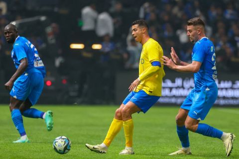 موعد مباراة الهلال والنصر في نهائي كأس الملك السعودي 2024 والقنوات الناقلة