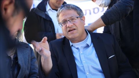 بالفيديو: شهيد برصاص الإحتلال في القدس حاول طعن جنود