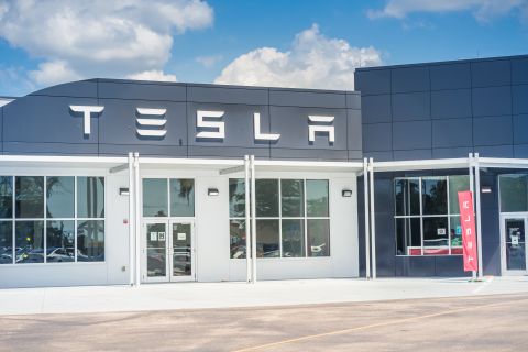 Tesla layoffs continue for the 4th week in a row, plans to fire 10% of workforce