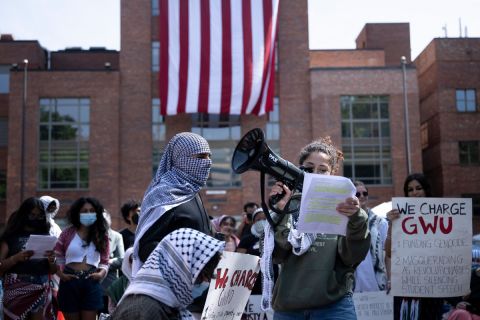 ألفا معتقل في الجامعات الأمريكية: اتفاقيات مع المحتجين المدافعين عن فلسطين