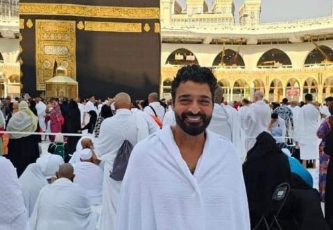 نجوم يتموا فريضة الحج: حميد الشاعري، شيماء سيف و صفية العمري على كرسي متحرك