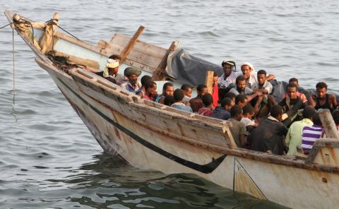 39 killed after migrants boat capsized off Yemen shores