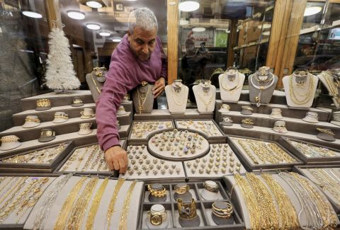 أسعار الذهب اليوم في مصر الثلاثاء 9 يوليو 2024.. عيار 21 بالمصنعية