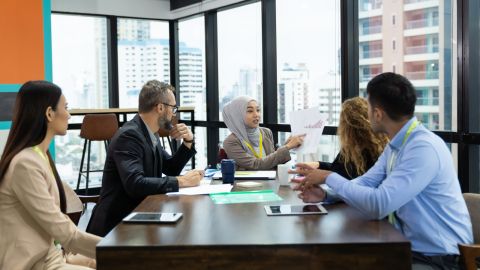 عبارات تهنئة زملاء العمل بالعام الهجري الجديد 1446