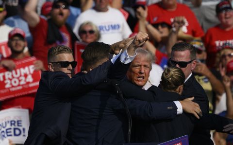 Senator shares findings on Trump assassination attempt