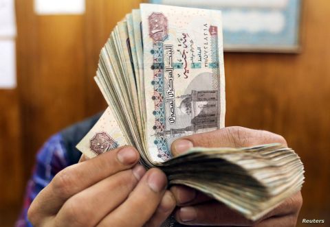 محمد منير يغادر المستشفى وهذا هو وضعه الصحي