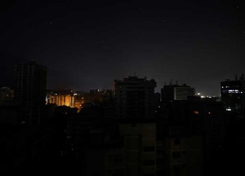 الجزائر... بدء التصويت للانتخابات الرئاسية في الخارج( فيديو )