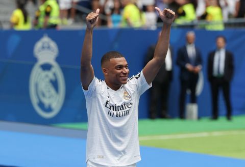 تشكيلة ريال مدريد المتوقعة ضد أتلانتا في نهائي كأس السوبر الأوروبي 2024
