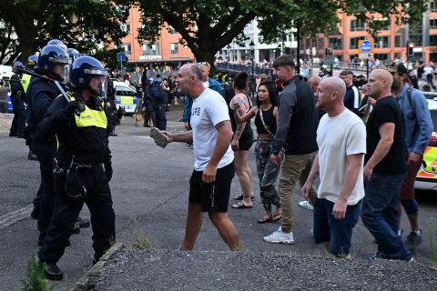 UK in turmoil as violent riots spread across the country