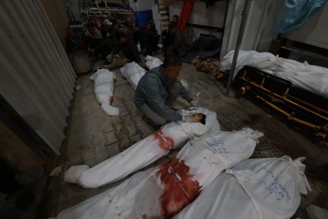 ارتفاع ضحايا غزة إلى 39,623 شهيدا