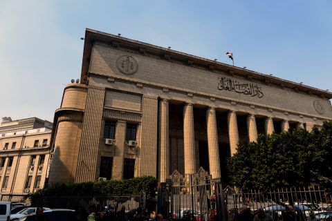 في مصر.. قتل والدته بالخطأ لأنها تتعاطى المخدرات