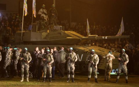 Palestinian groups hold critical 