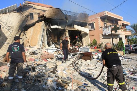 بالفيديو: سقوط صاروخ على طريق رئيسي في حيفا
