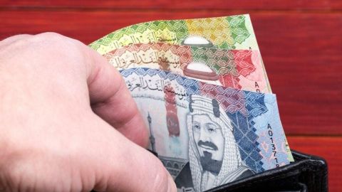 سعر الدولار اليوم في لبنان الأربعاء 2 أكتوبر 2024.. صمود الليرة