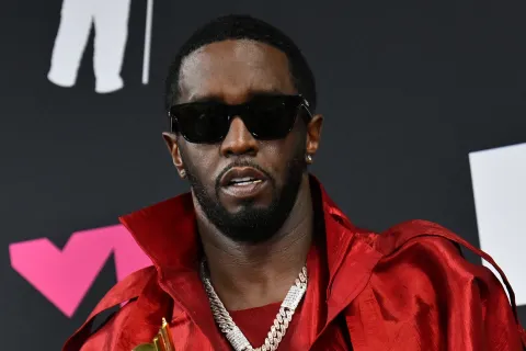 Diddy makes another attempt for freedom with $50 million bail proposal