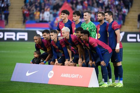 تشكيلة برشلونة المتوقعة ضد النجم الأحمر في دوري أبطال أوروبا 2024-25