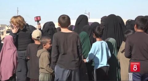 بالفيديو: زوجات وأطفال 