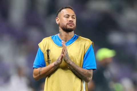 Santos working to sign Al-Hilal star Neymar next year