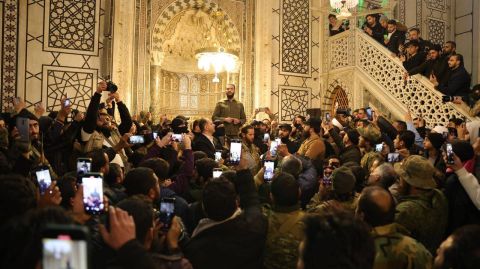 الشرع يطمئن.. سوريا لن تكون منصة 