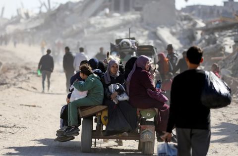 هكذا ردت دول أوروبية على مقترح ترامب بتهجير فلسطينيين من غزة