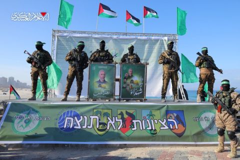 تحرير 369 أسيرا فلسطينيا ضمن اتفاق غزة (فيديوهات)