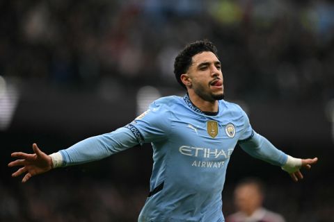 أبو تريكة: مرموش يملك كل المقومات للتألق في الدوري الإنجليزي