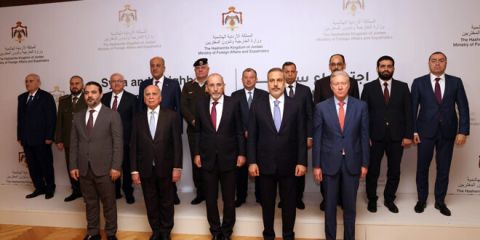 كان اجتماعا تاريخيا.. ما هي مخرجات اجتماع وزراء خارجية دول الجوار السوري؟