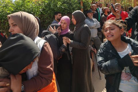 38 killed in Israeli raids across Gaza since morning