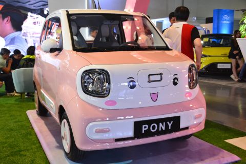A new Chinese AI-powered electric car is hitting the market for $9K