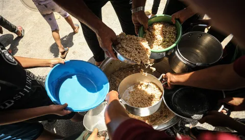 قصف إسرائيلي عنيف على غزة منذ ساعات.. حصيلة