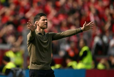 ألونسو يُقصي 3 لاعبين من ريال مدريد قبل انطلاق مهمته رسميًا