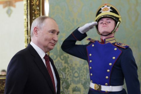 Zelensky-Putin talks loom in Turkey as Trump eyes surprise role in peace push