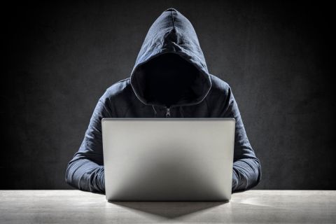 اختراق إلكتروني يهز 
