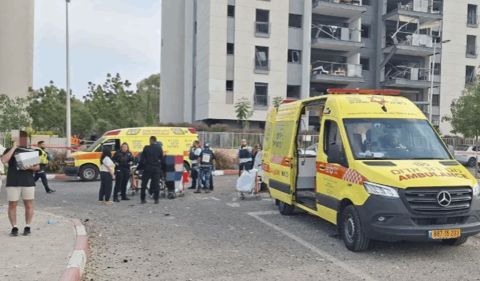  أنباء عن استهداف منزل نتنياهو في موجة الصواريخ الإيرانية اليوم
