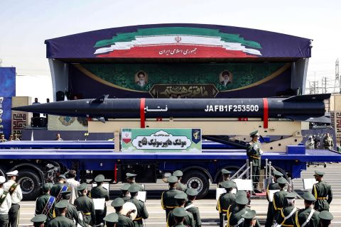 Iran uses Fattah-1 missiles for the first time in war with Israel