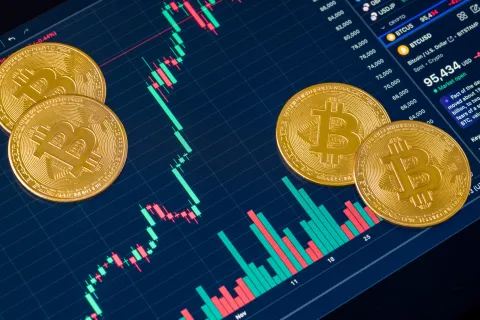 أسعار العملات المشفرة مقابل الدولار
