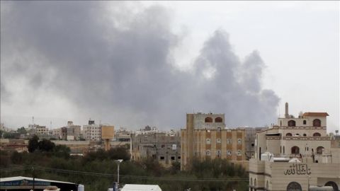 الحوثيون: مقتل رئيس الحكومة ووزراء بقصف إسرائيلي وتكليف رئيس جديد