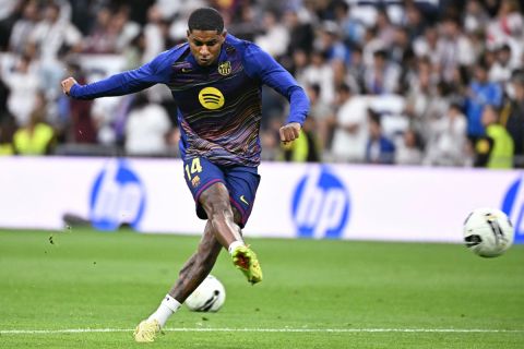 راشفورد يكشف عن سعادته في برشلونة ويؤكد: كنت بحاجة للتغيير