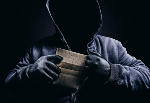 العثور على مغلف مشبوه في مكتب نتنياهو