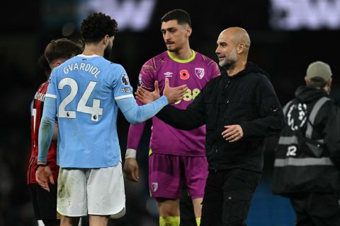 غوارديولا يطلب حسم ملف غفارديول وتمديد عقده مع مانشستر سيتي