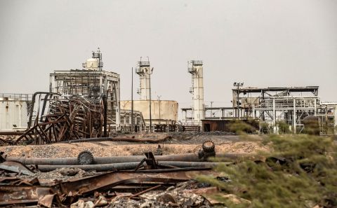 SDF withdraw from Omar field, the biggest oil field in Syria