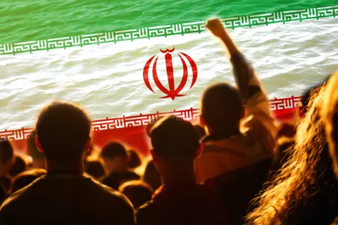فيديو: شاحنة تدهس متظاهرين في إيران