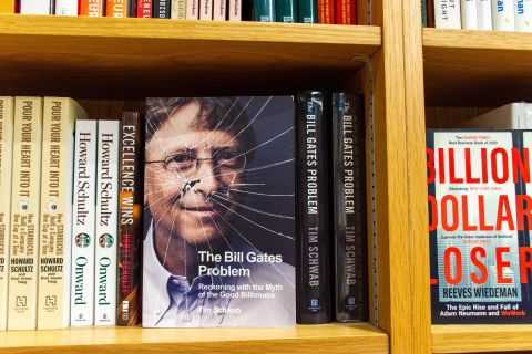 اعتقال موظف كبير في مكتب نتنياهو وتحويله للتحقيق