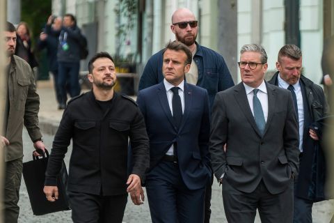 بالفيديو: بعد خطف مادورو.. زيلينسكي يُلمح لإعتقال بوتين