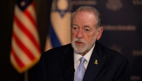 نقل آلاف المعتقلين من 