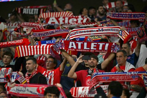 جماهير أتلتيكو مدريد تخطط لاستقبال تاريخي للفريق قبل مواجهة برشلونة