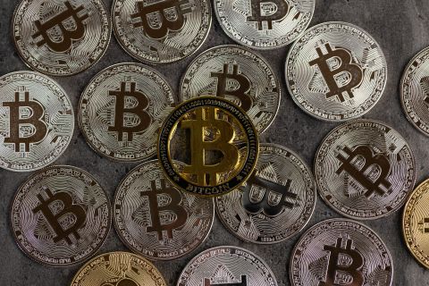  1.7 مليار دعماً لإيران من منصة العملات الرقمية