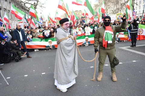 إيران: اختيار المرشد الجديد